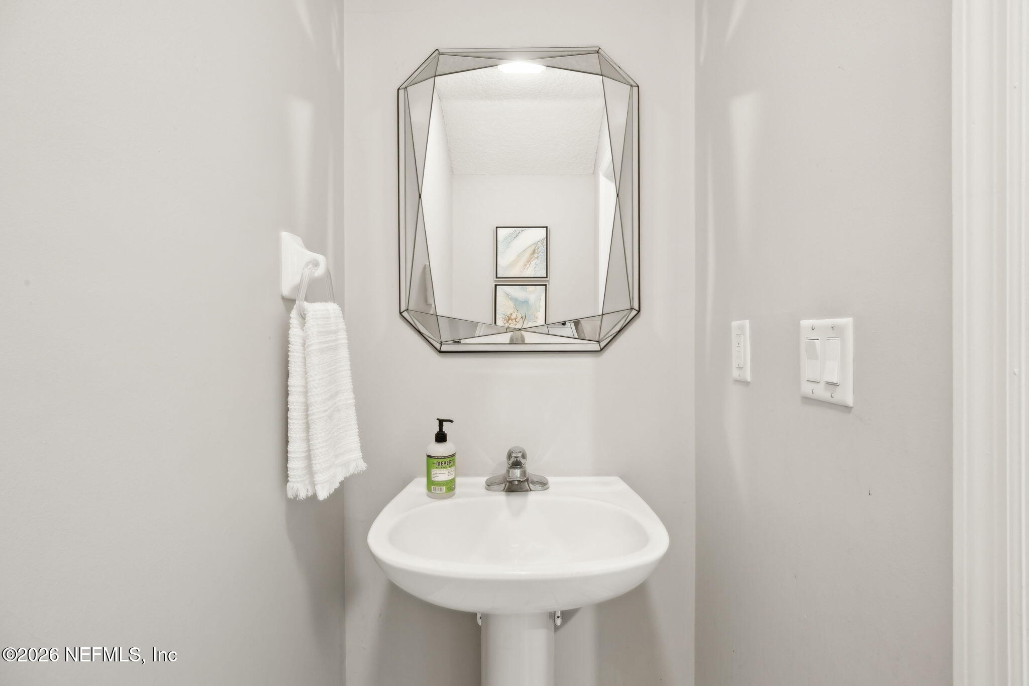 836 MILL STREAM Road