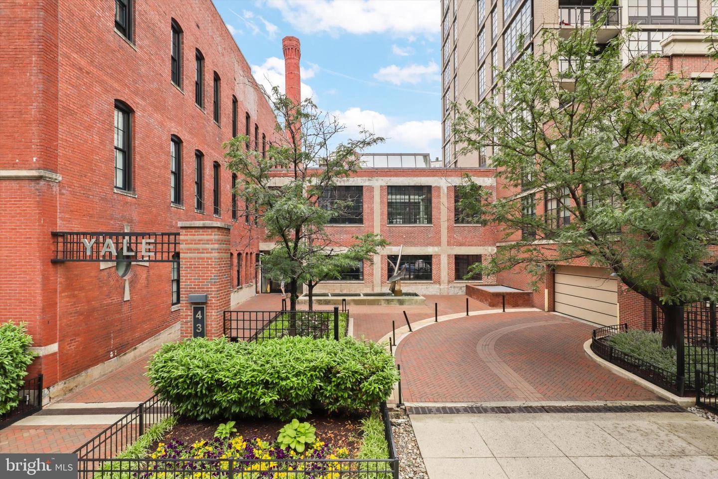 437 New York Ave NW #1003