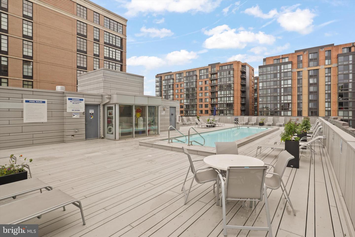 437 New York Ave NW #1003