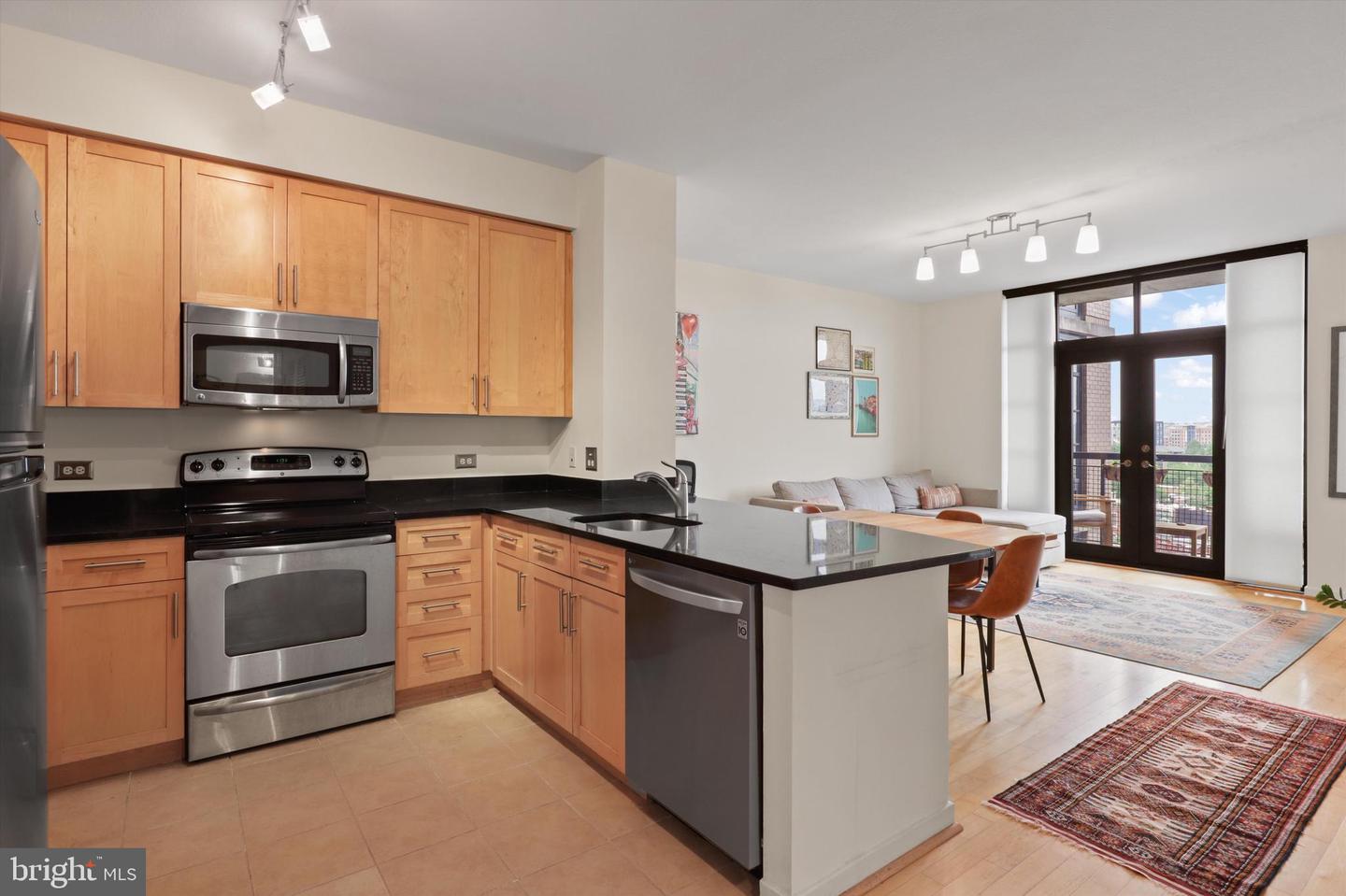 437 New York Ave NW #1003