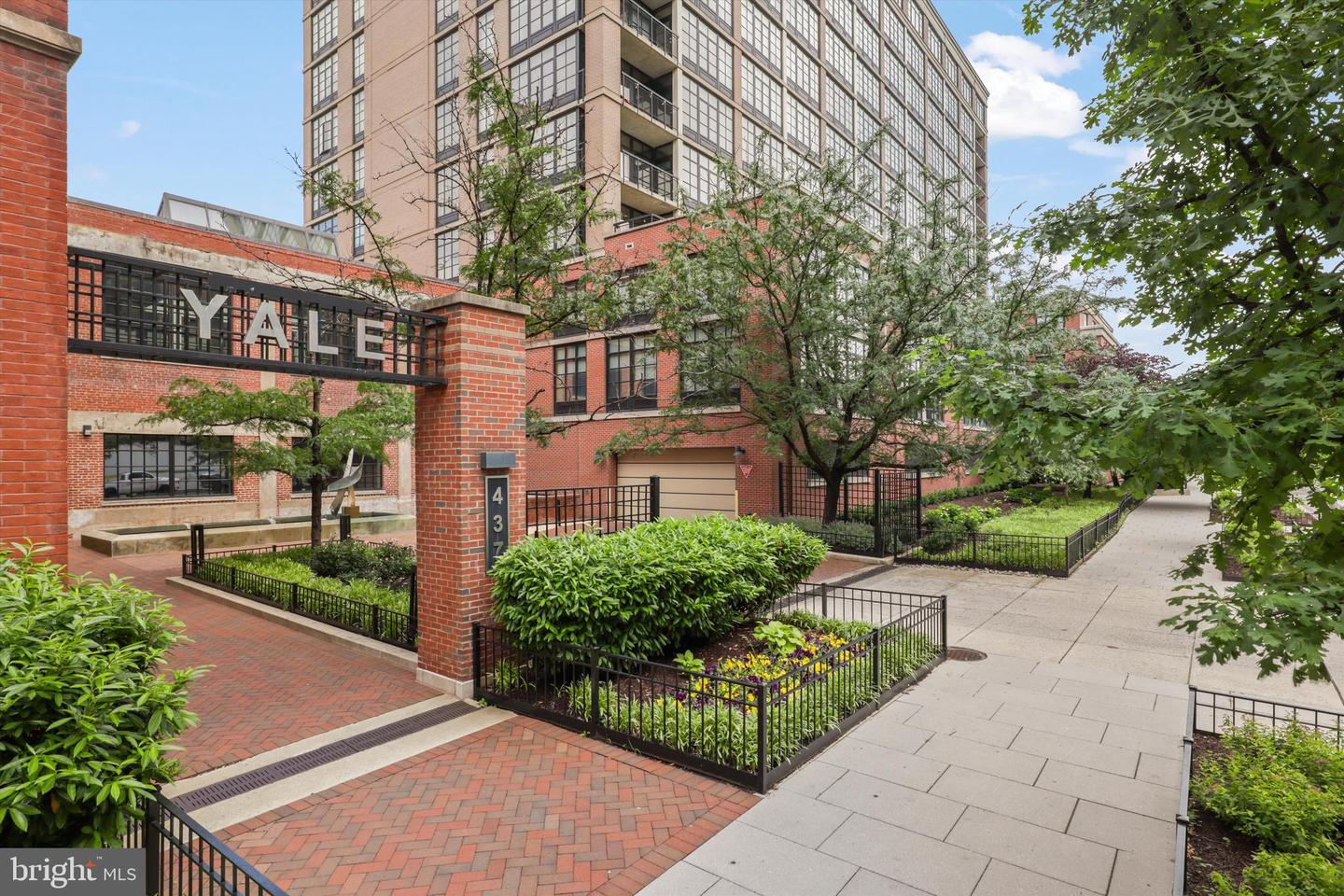437 New York Ave NW #1003