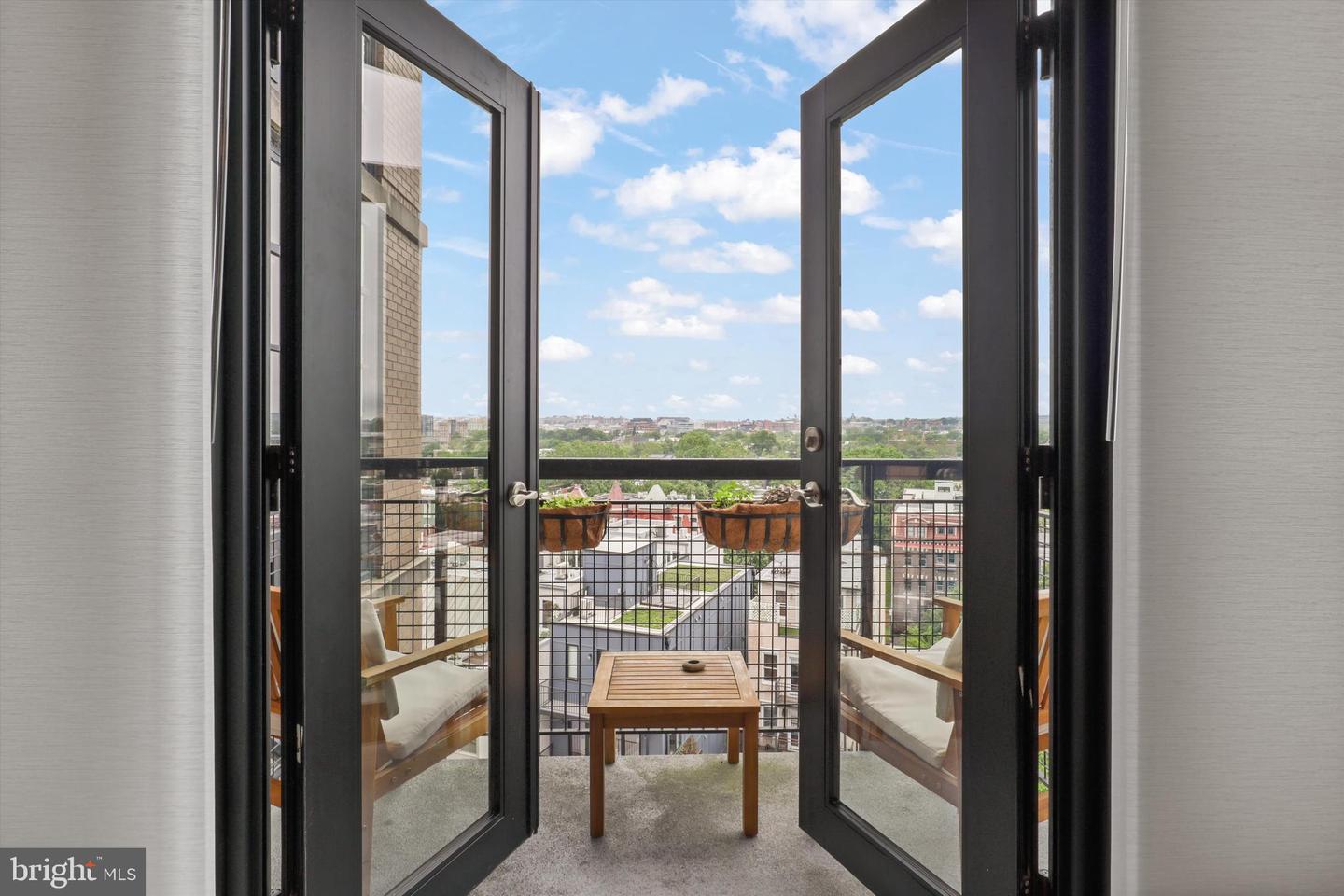 437 New York Ave NW #1003