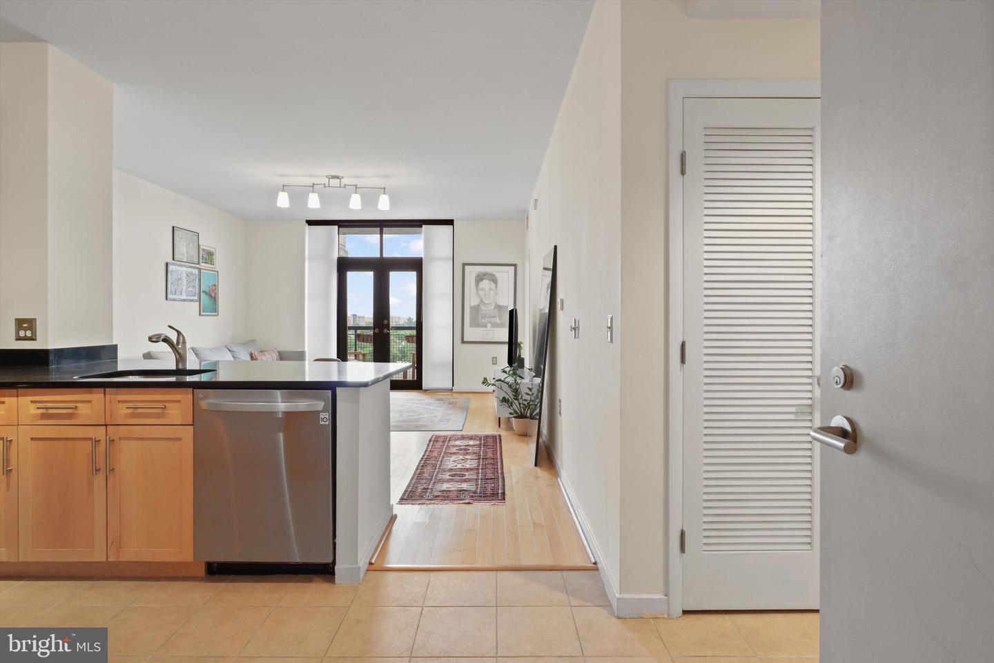 437 New York Ave NW #1003