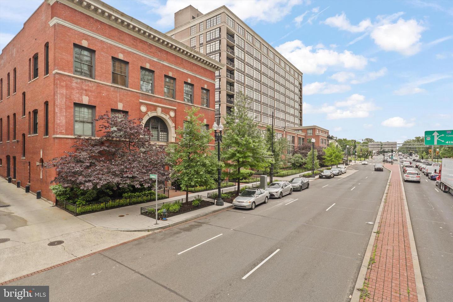 437 New York Ave NW #1003