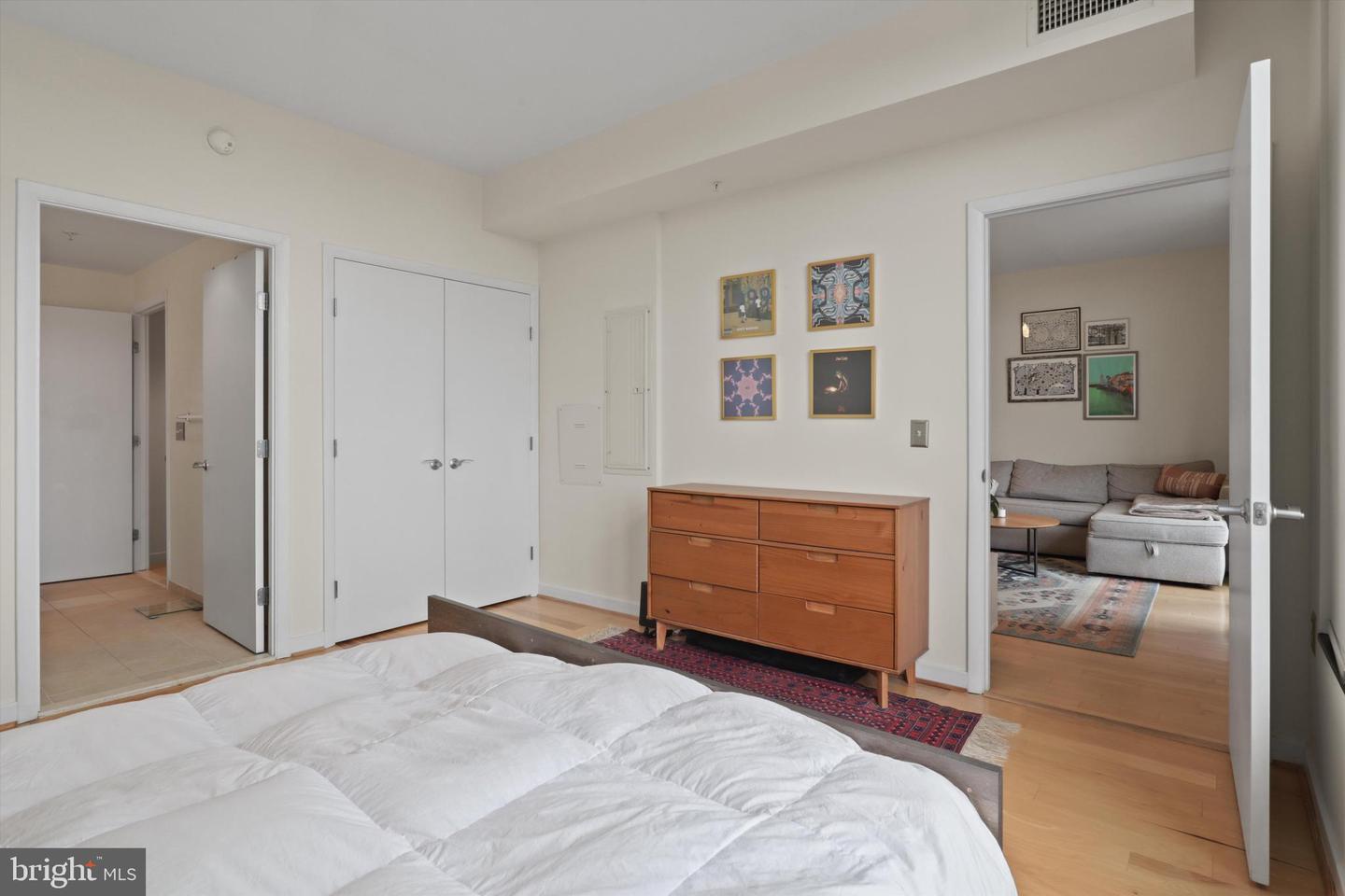 437 New York Ave NW #1003