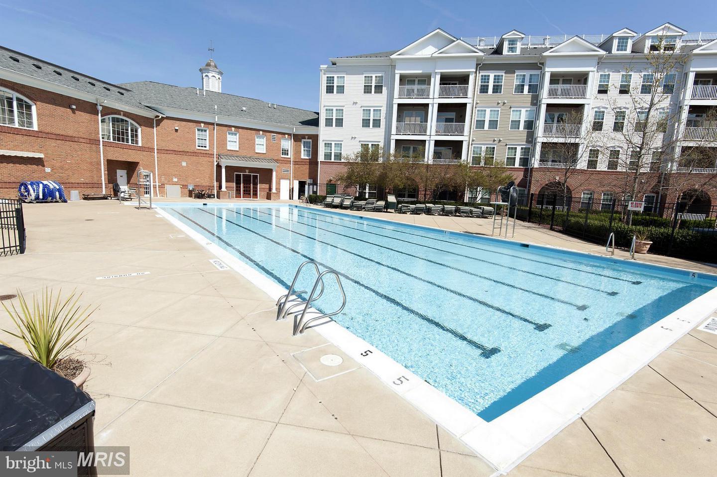 220 Medlock LANE