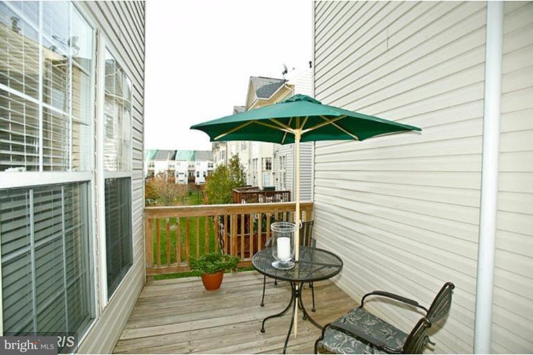 220 Medlock LANE