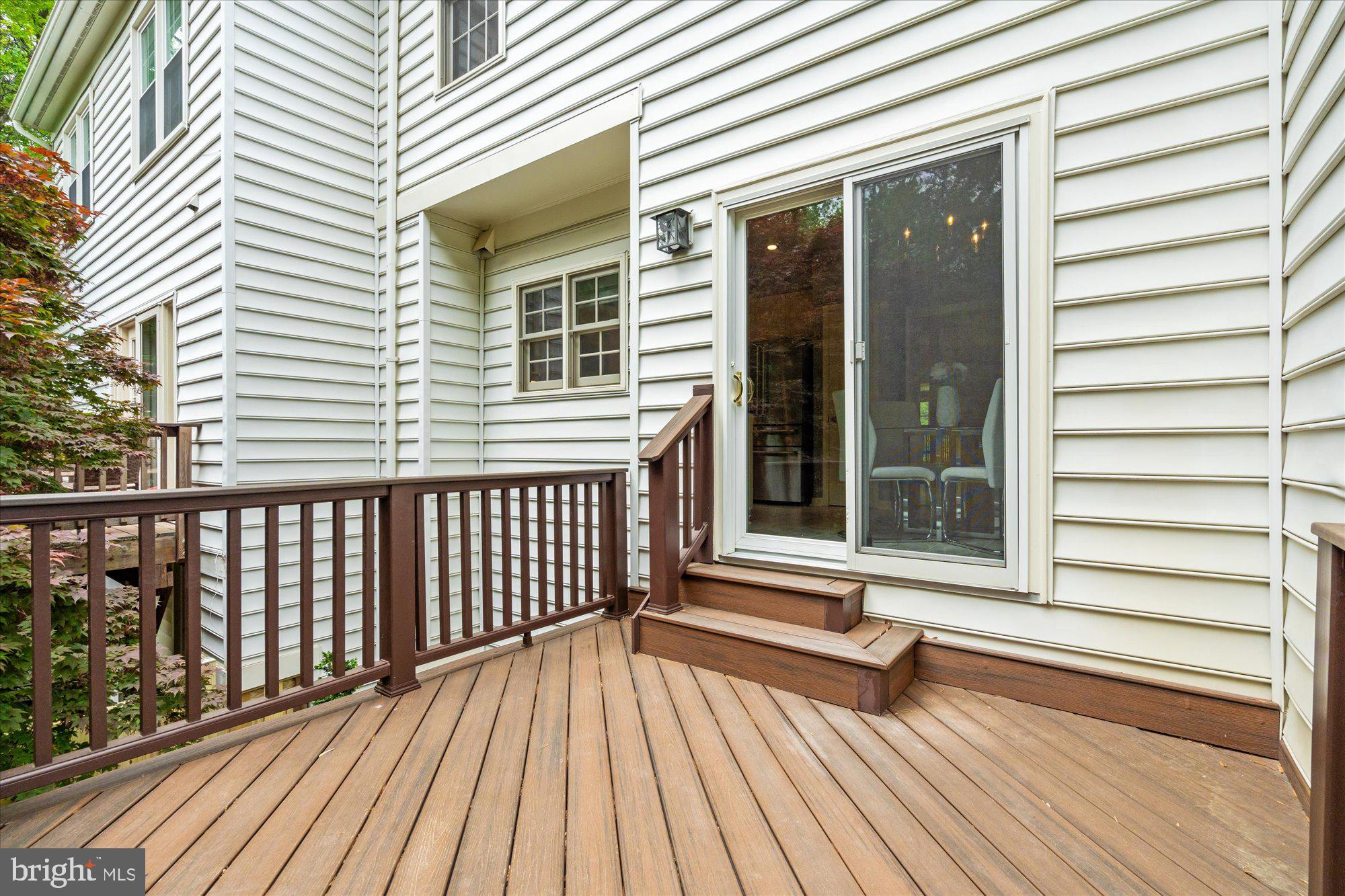 1236 Dartmouth Rd