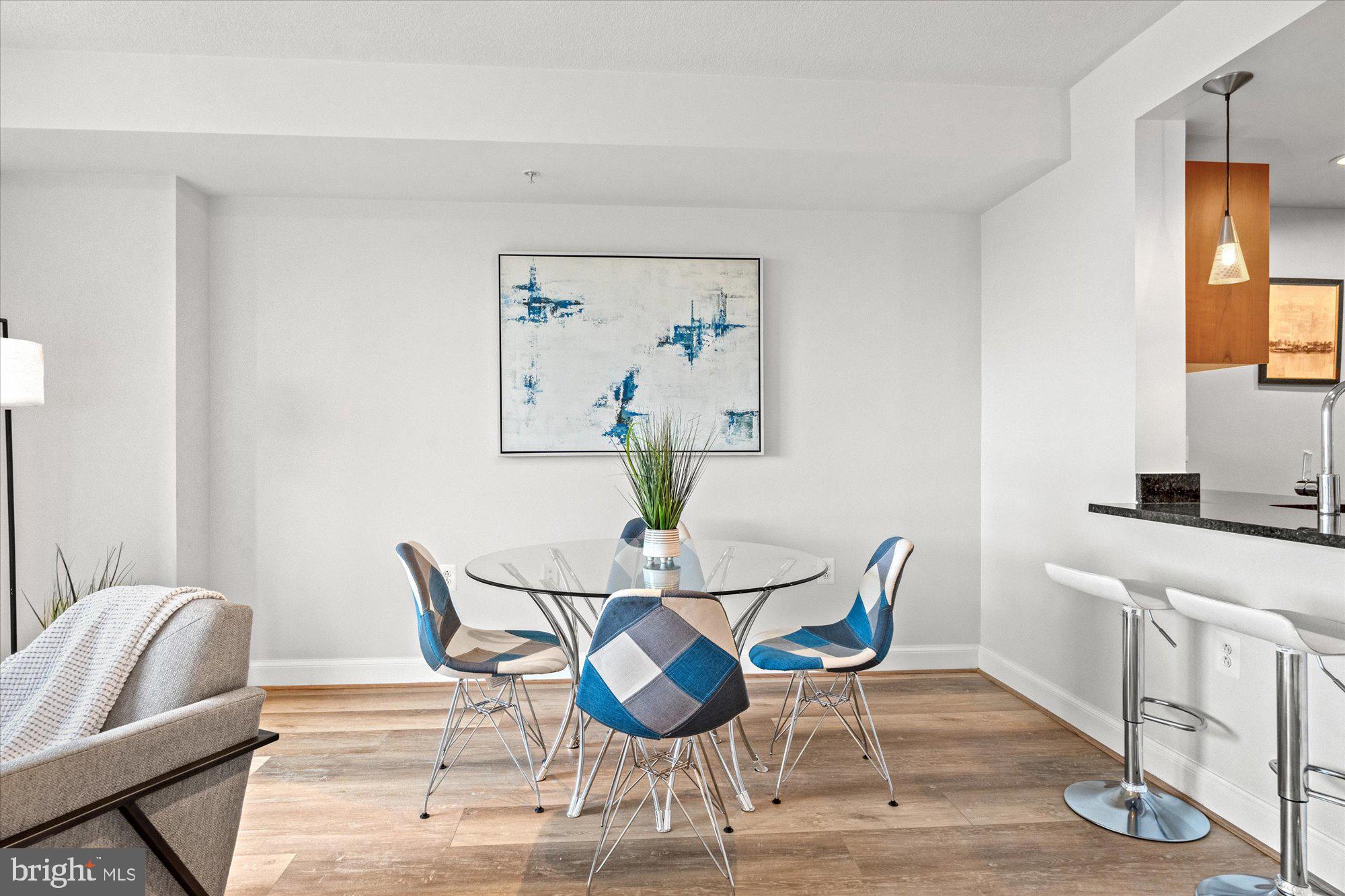 2451 Midtown AVENUE Unit: 1123