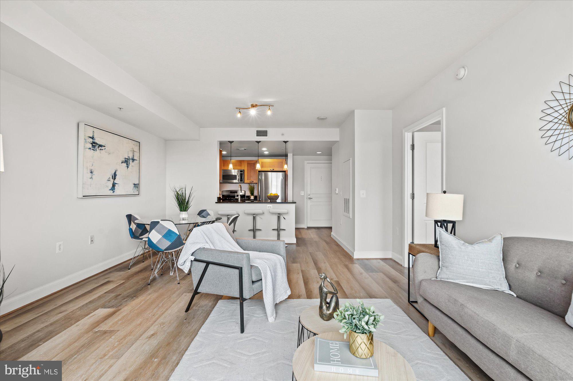 2451 Midtown AVENUE Unit: 1123