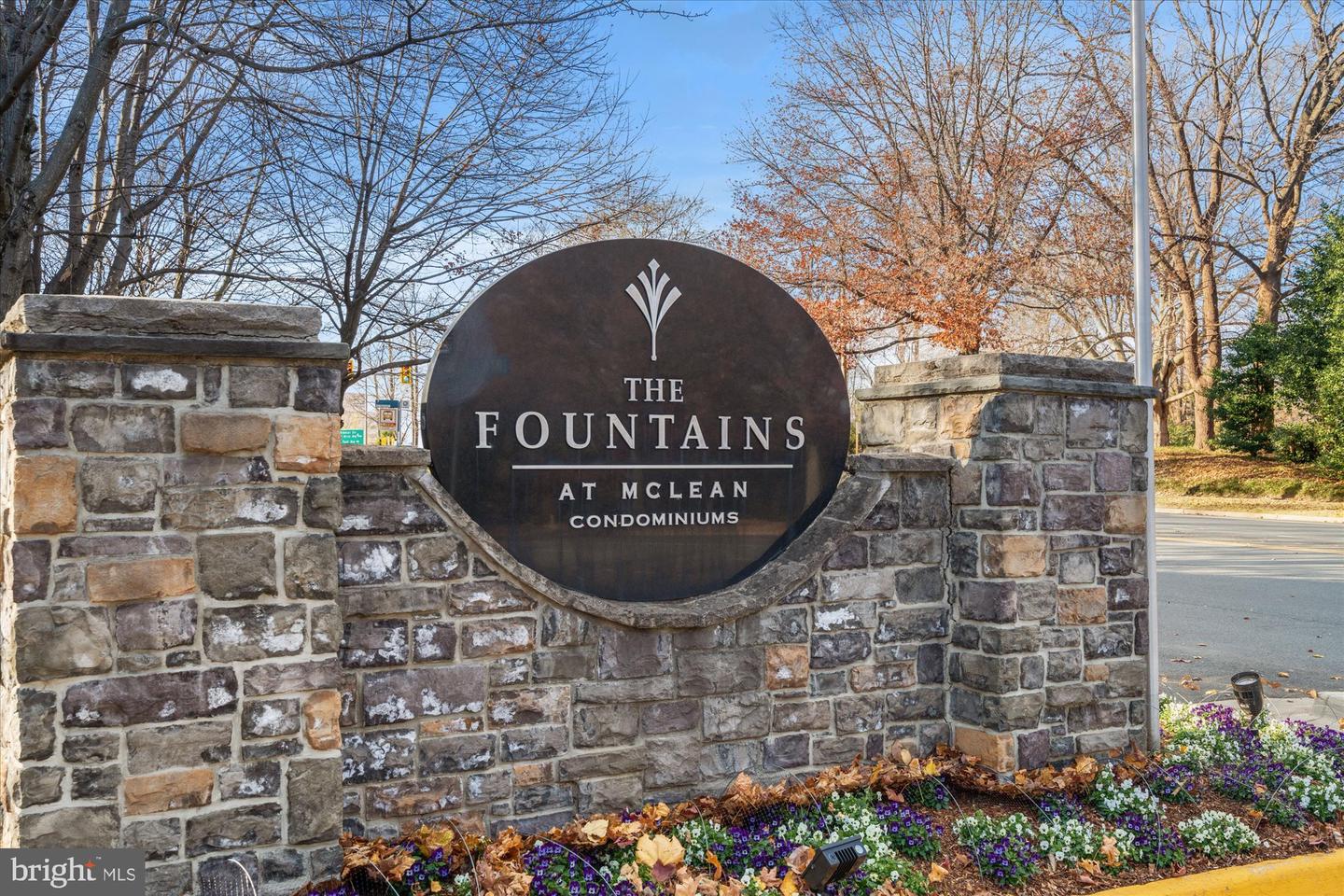 1524 Lincoln WAY Unit: 307