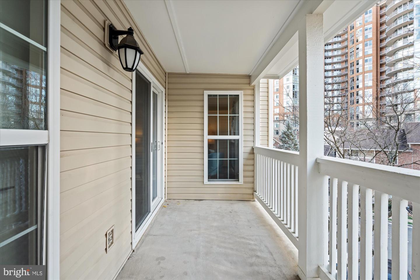 1524 Lincoln WAY Unit: 307