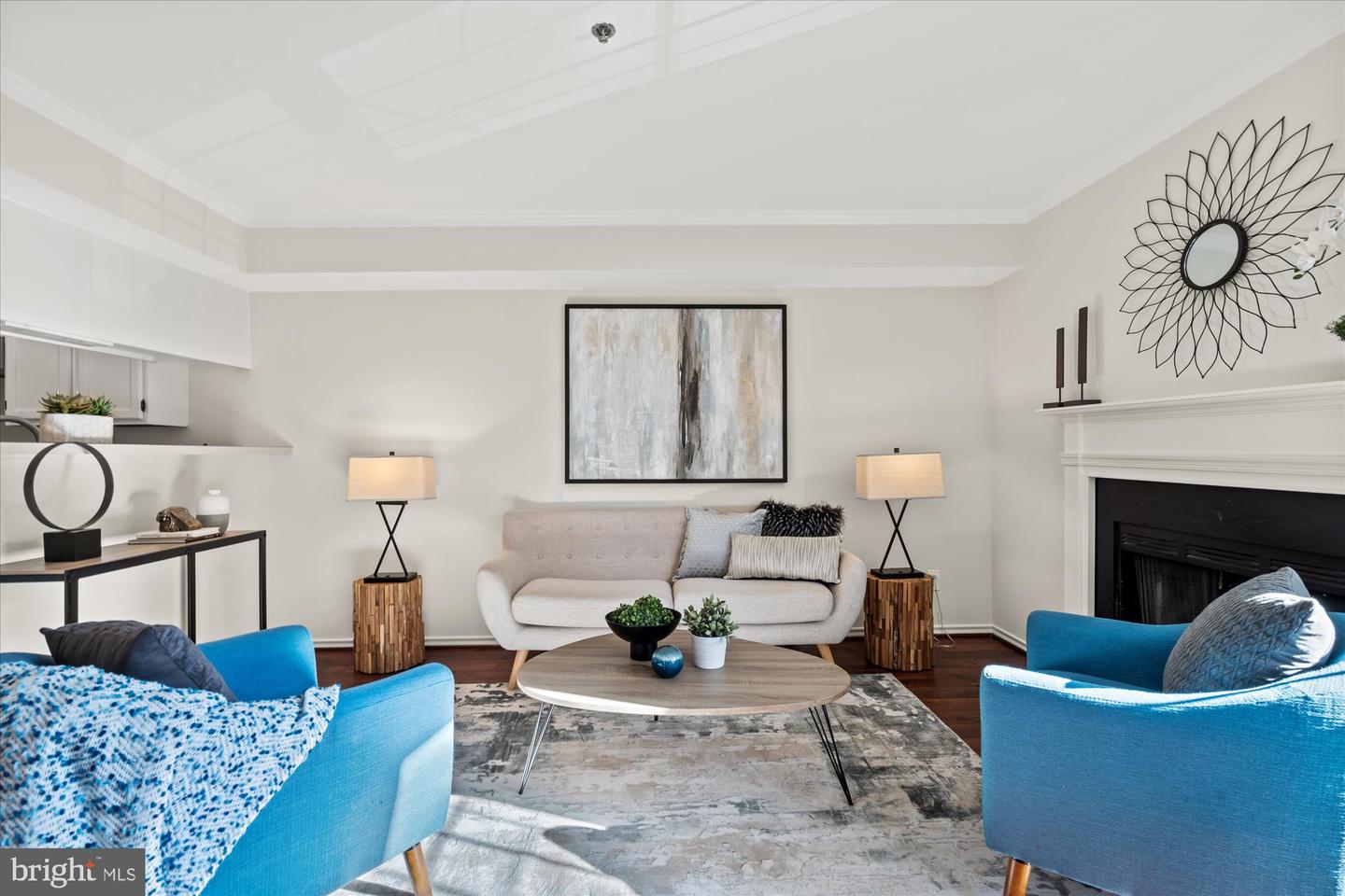 1524 Lincoln WAY Unit: 307