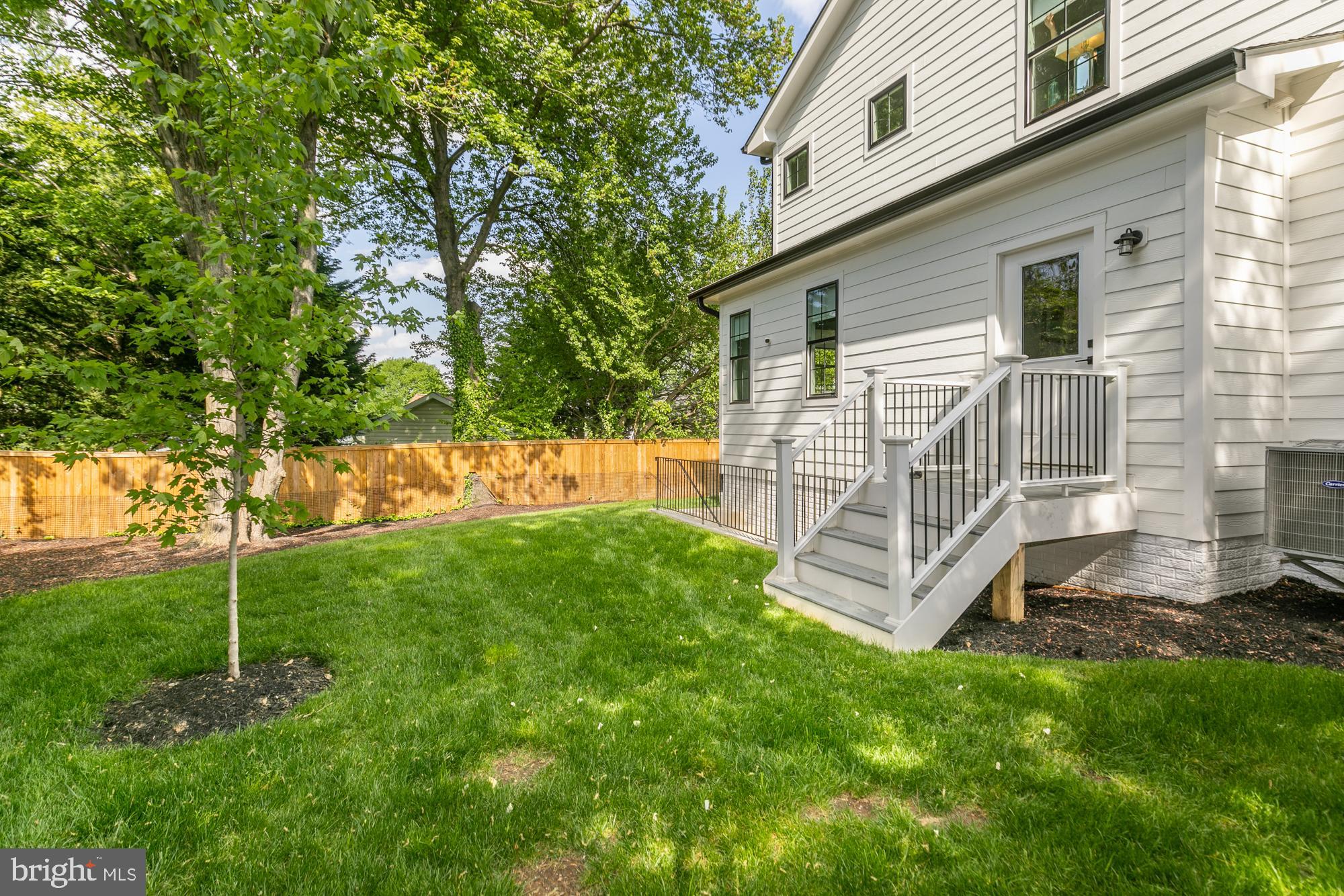 7400 Storm Ct