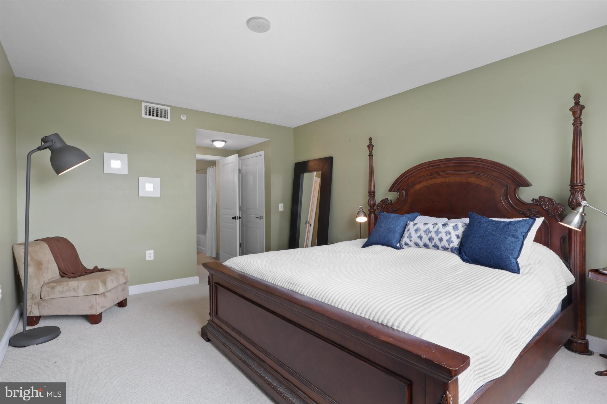 2451 Midtown Ave #309