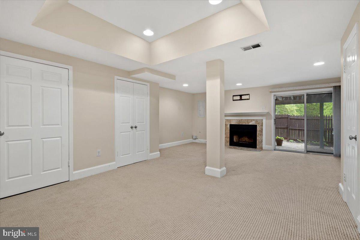 6562 SAND WEDGE CT