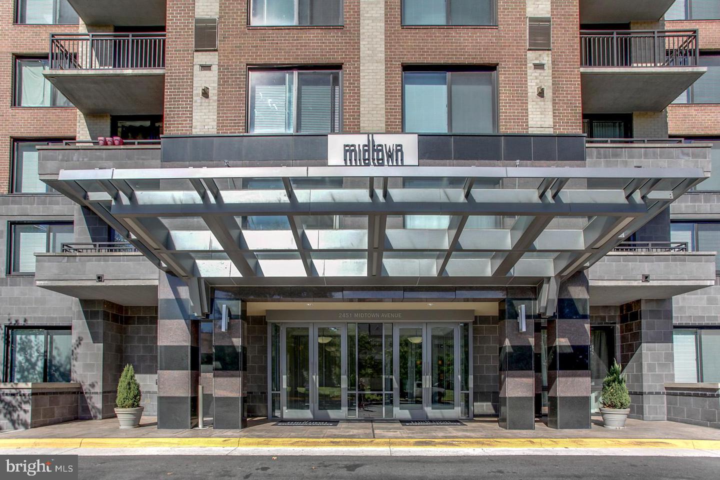 2451 Midtown Ave #718