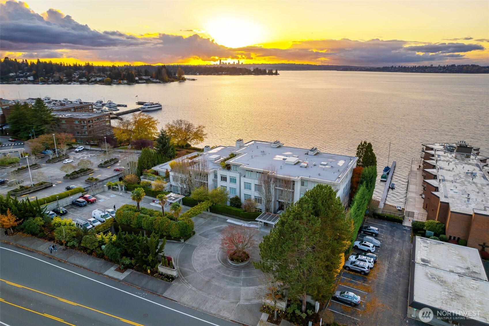 5505 Lake Washington Boulevard NE Unit: 1-D