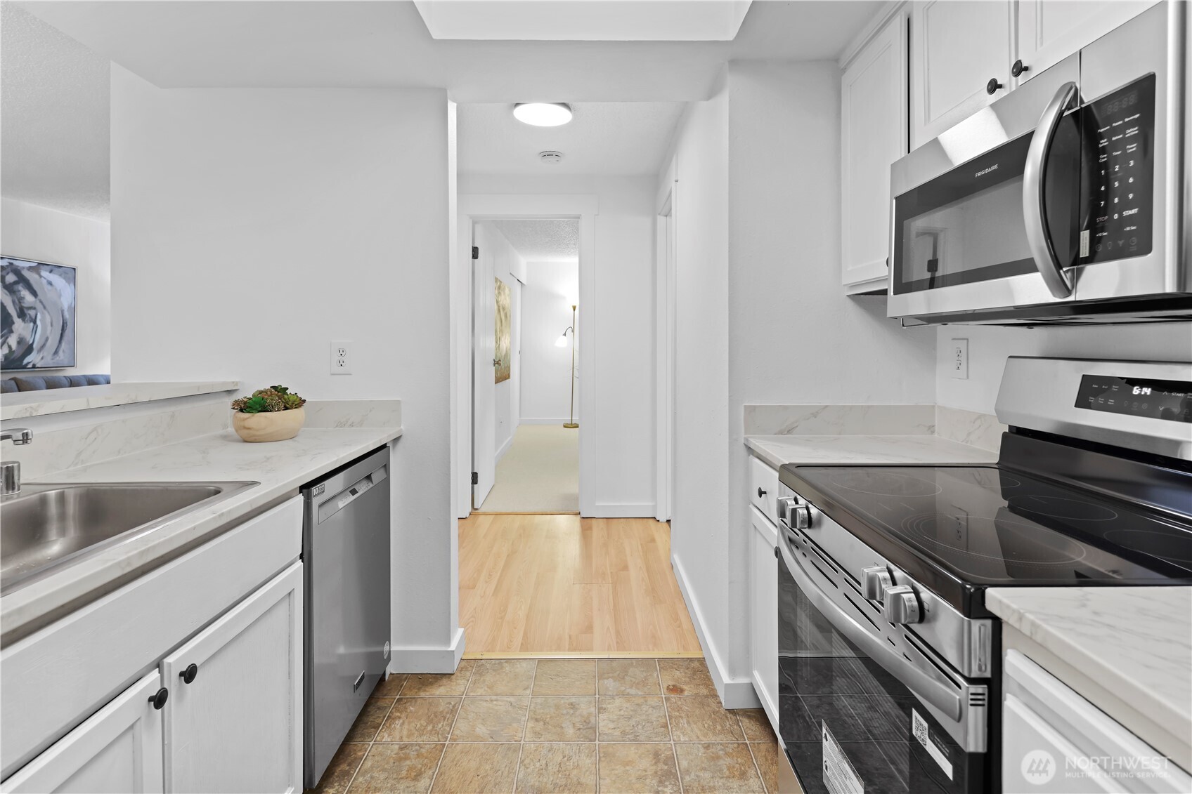 14510 NE 31st Street Unit: H306