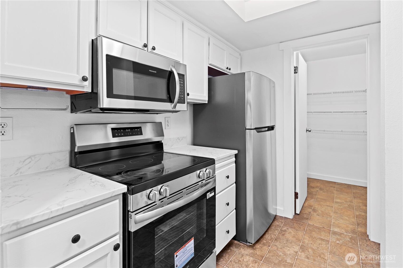 14510 NE 31st Street Unit: H306