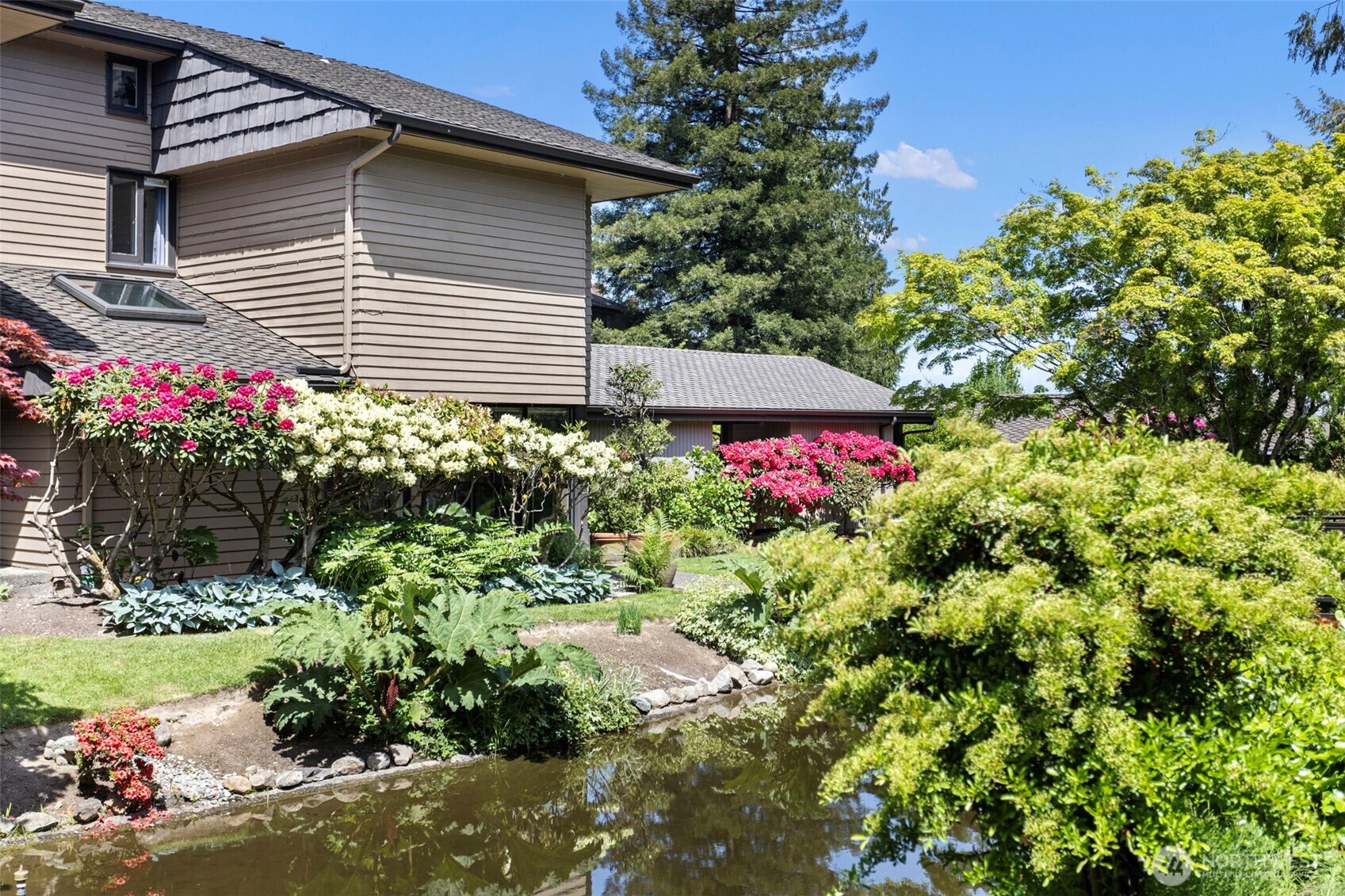 10800 Glen Acres Drive S Unit: T16