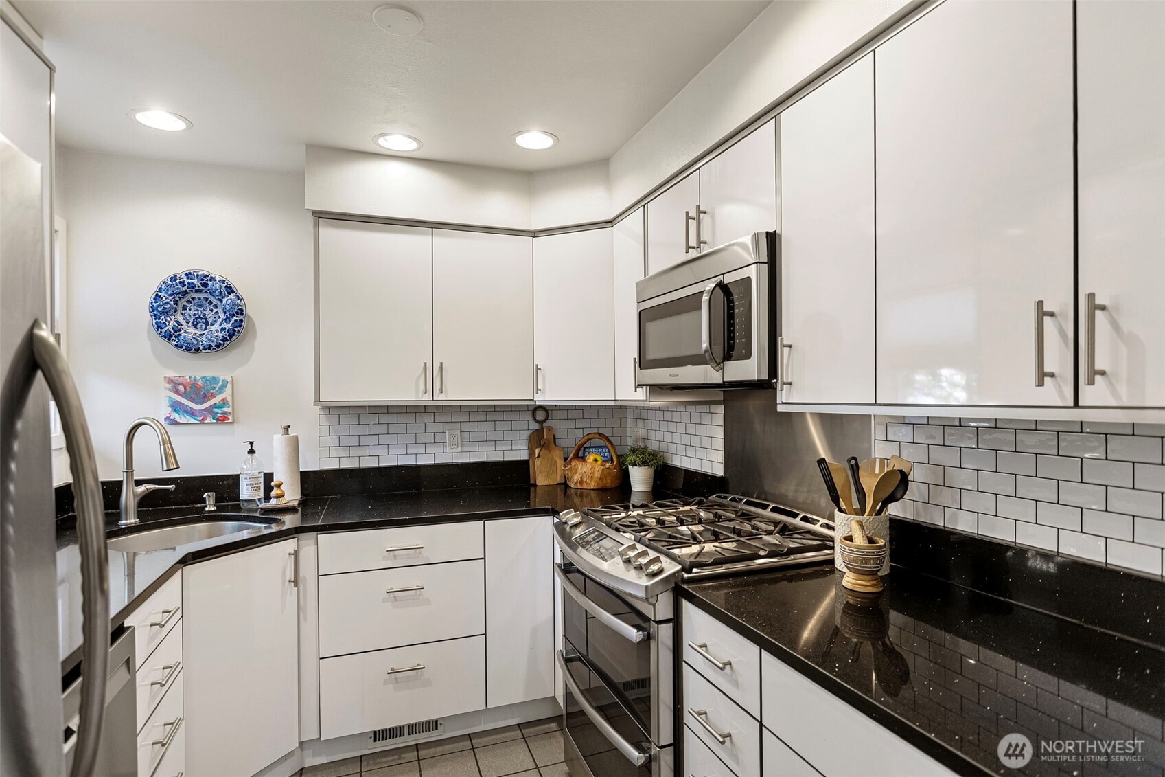 10800 Glen Acres Drive S Unit: T16