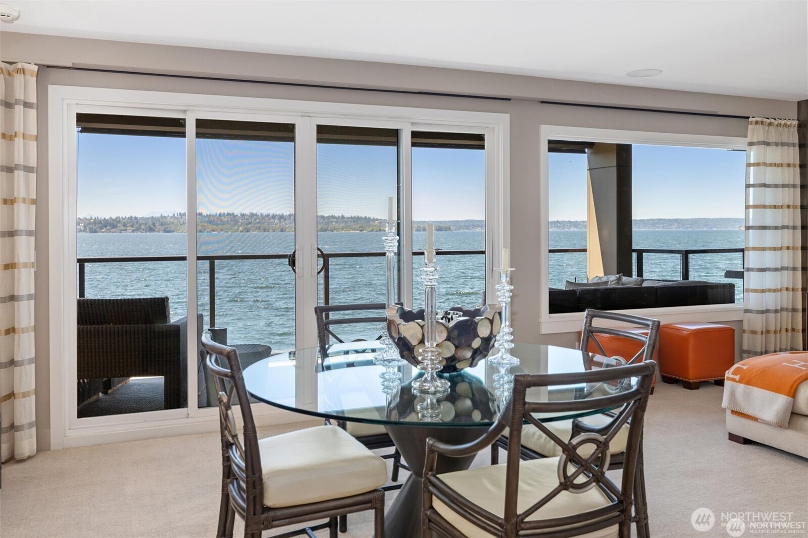 827 Lake Street S Unit: 207