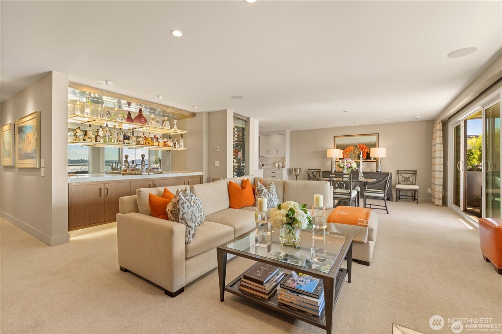 827 Lake Street S Unit: 207