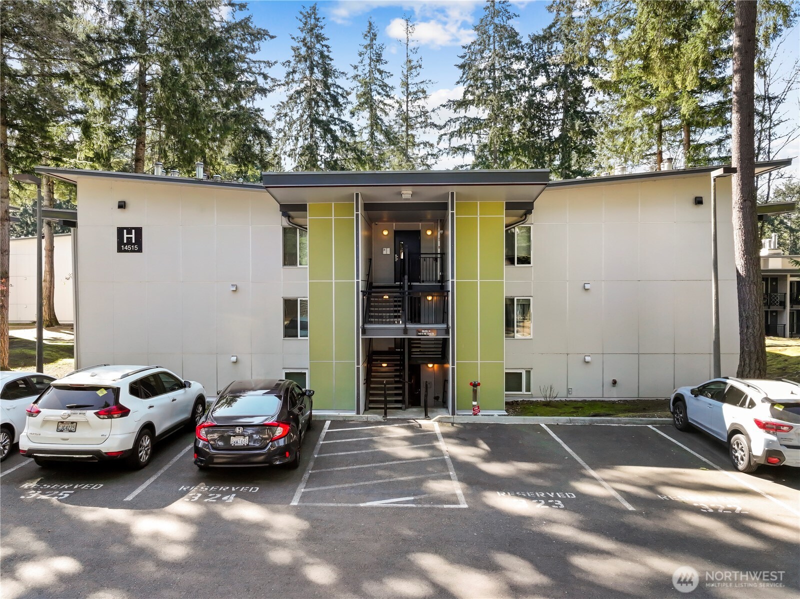 14515 NE 32nd Street Unit: H104