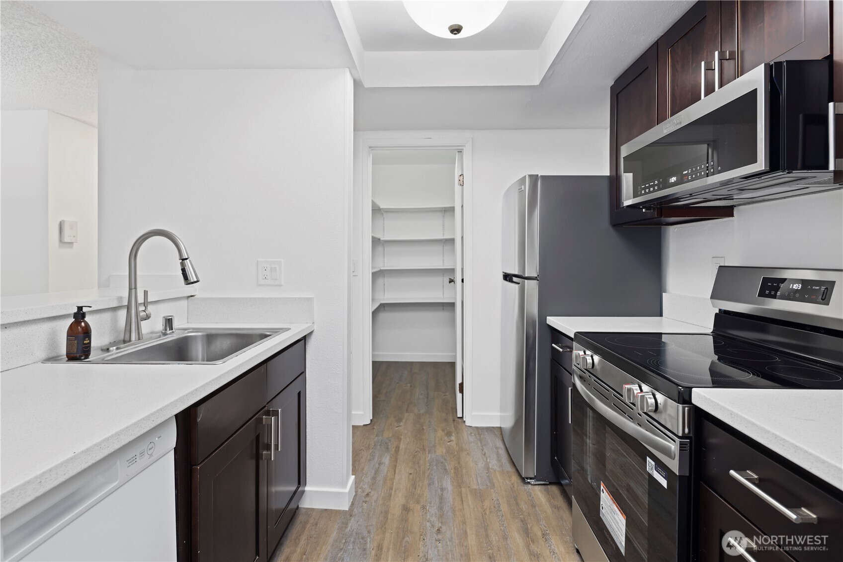 14515 NE 32nd Street Unit: H104