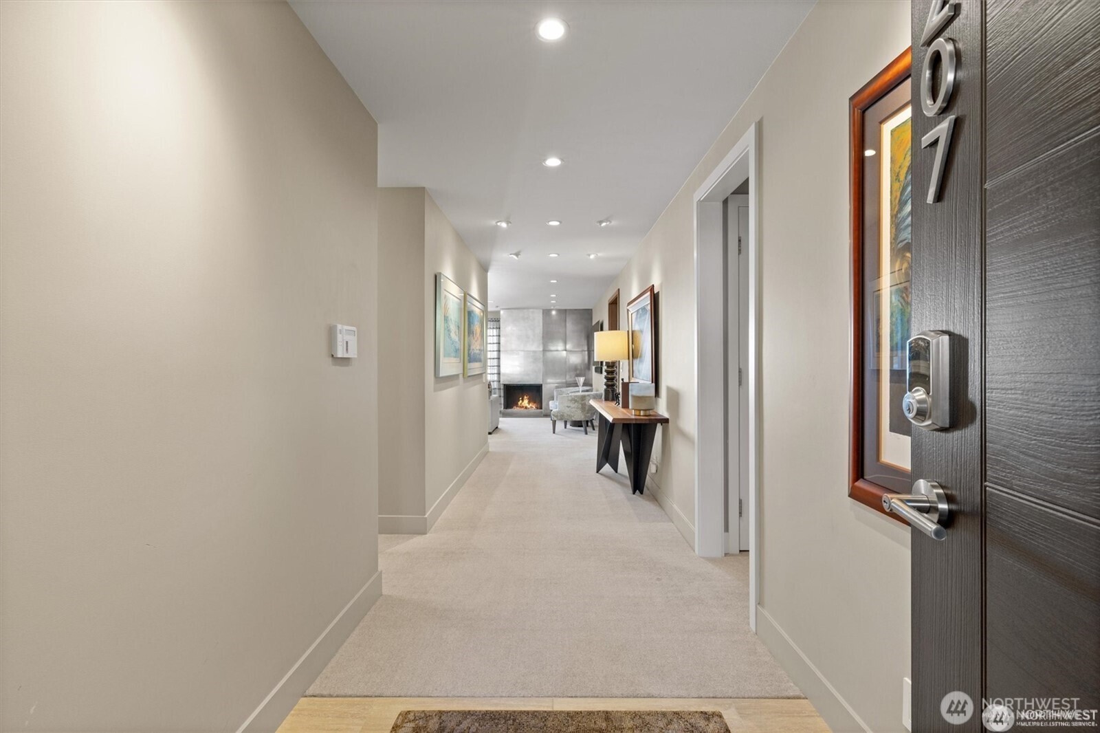 827 Lake Street S Unit: 207
