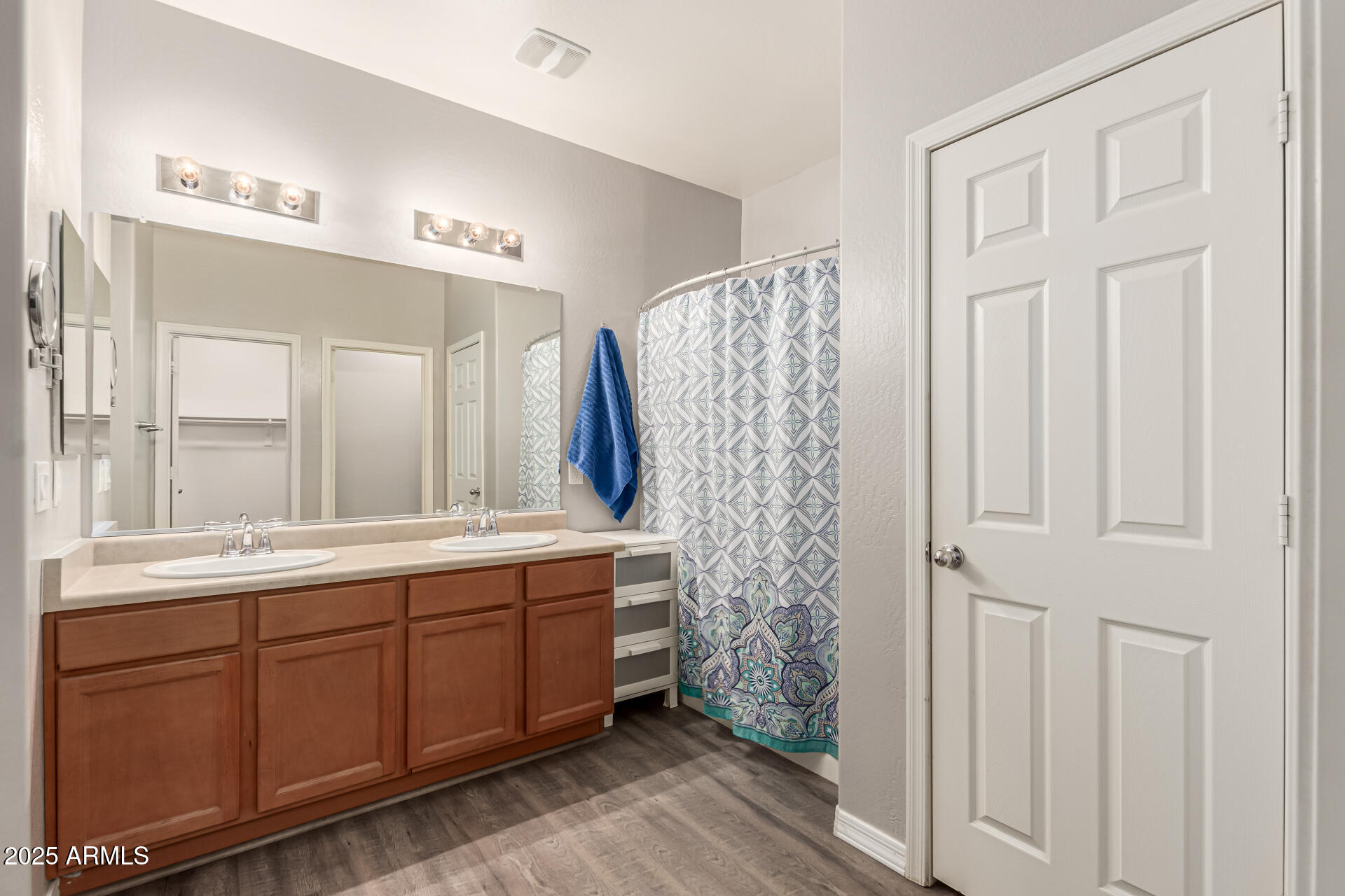 18008 W TINA Lane