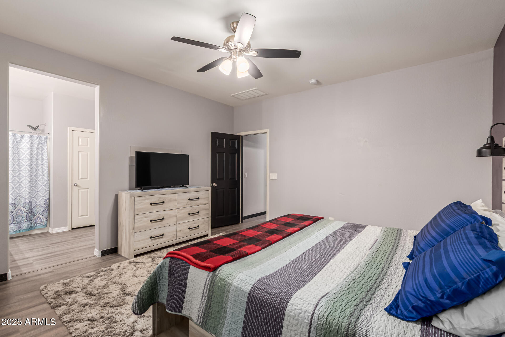 18008 W TINA Lane