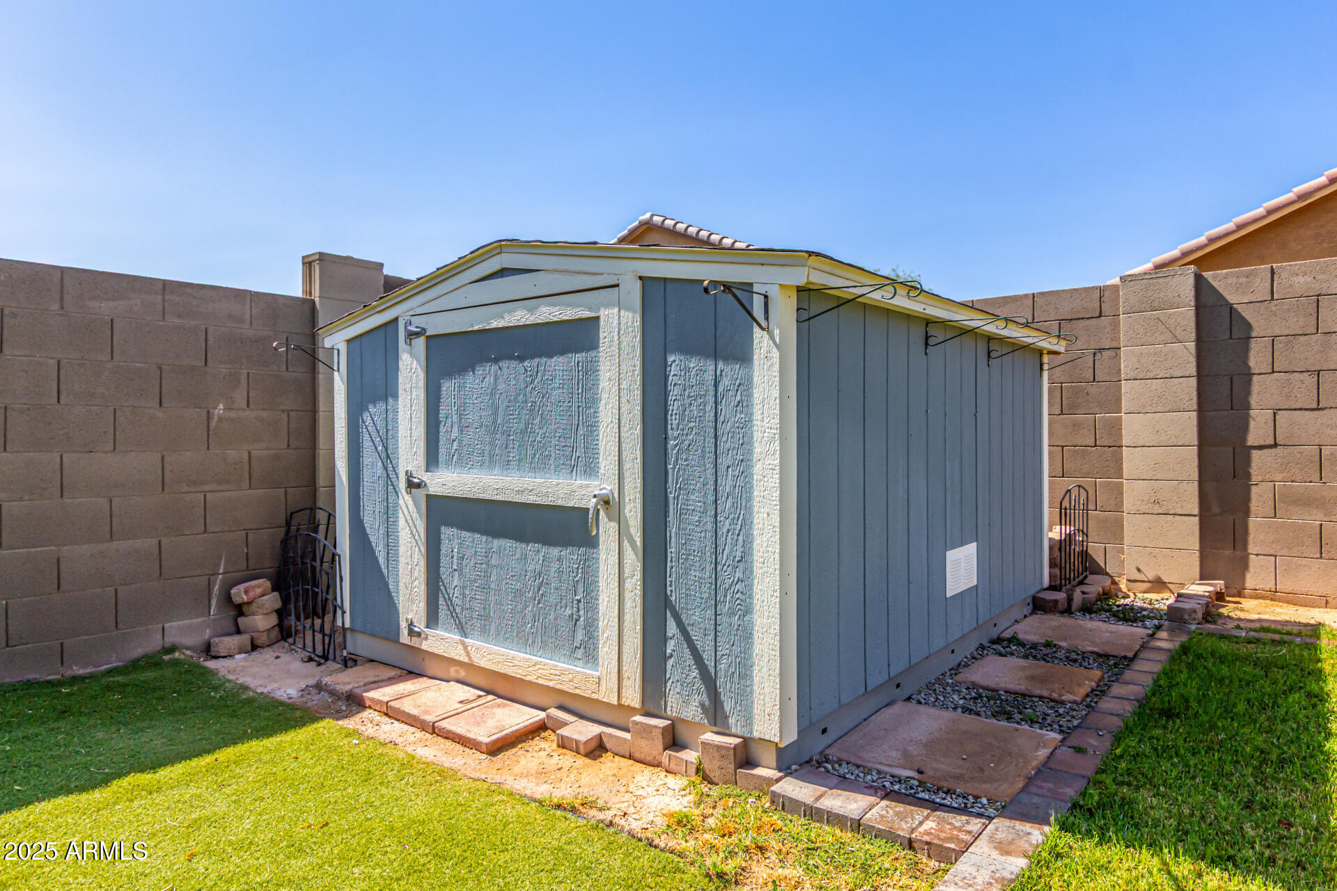 18008 W TINA Lane