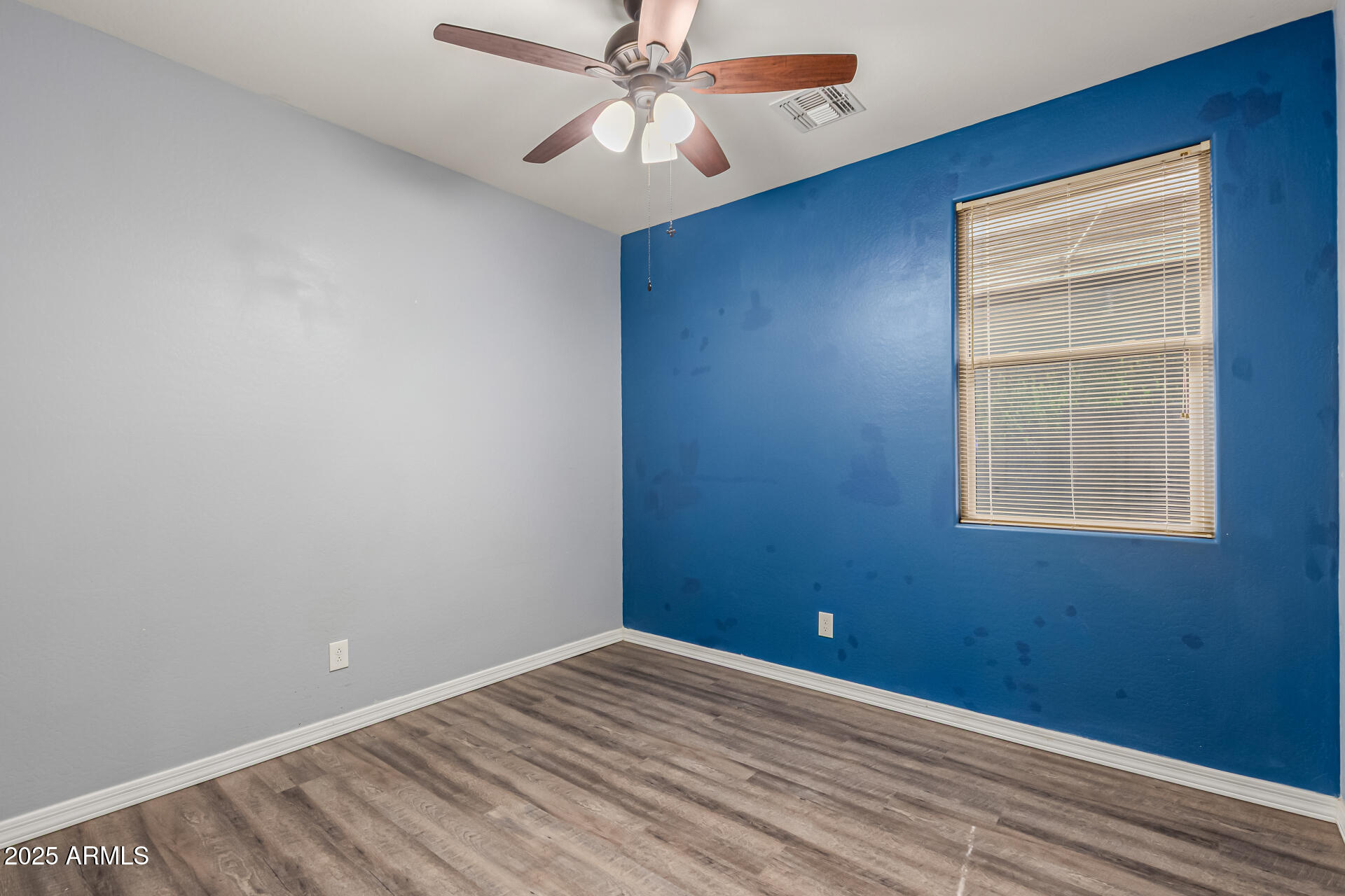 18008 W TINA Lane