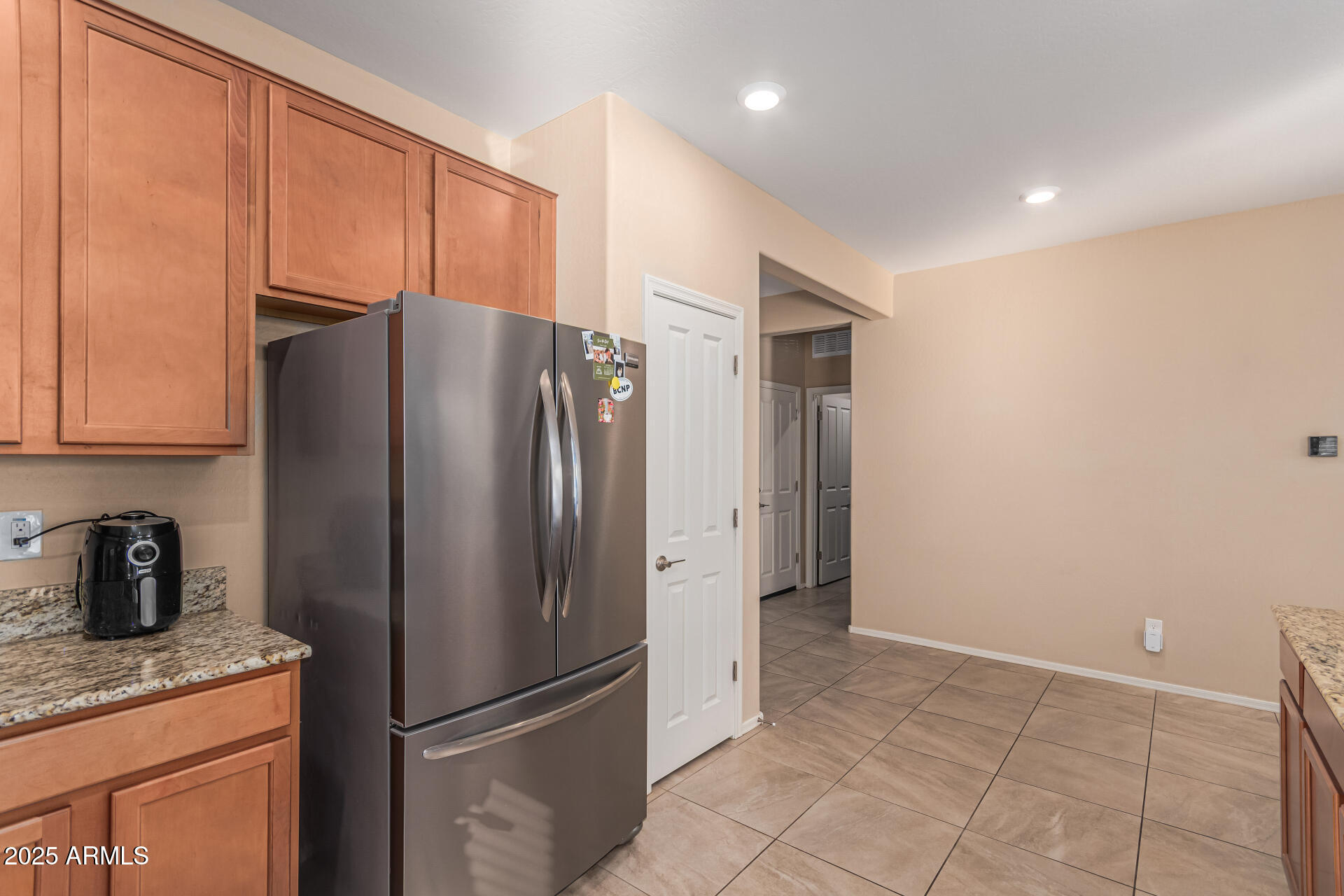 17437 W MOLLY Lane