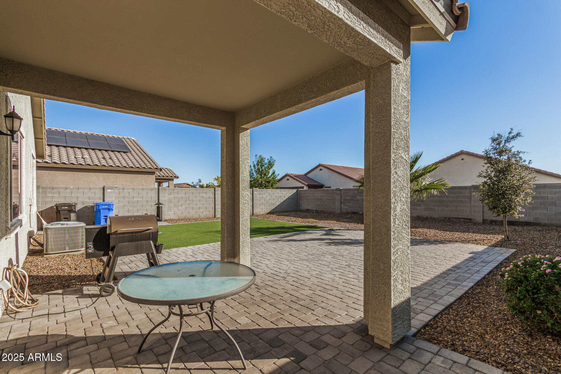 17437 W MOLLY Lane