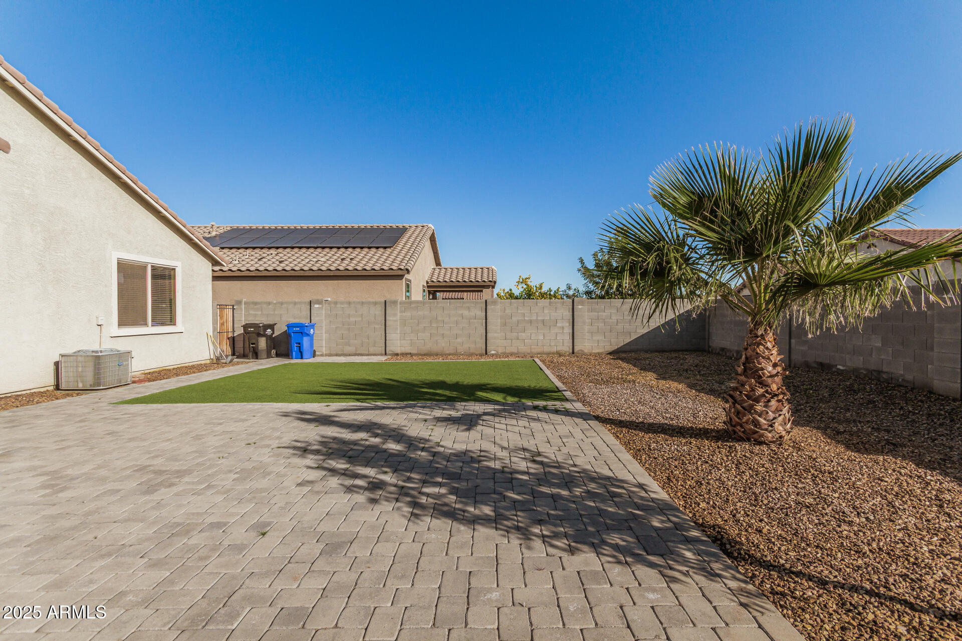 17437 W MOLLY Lane