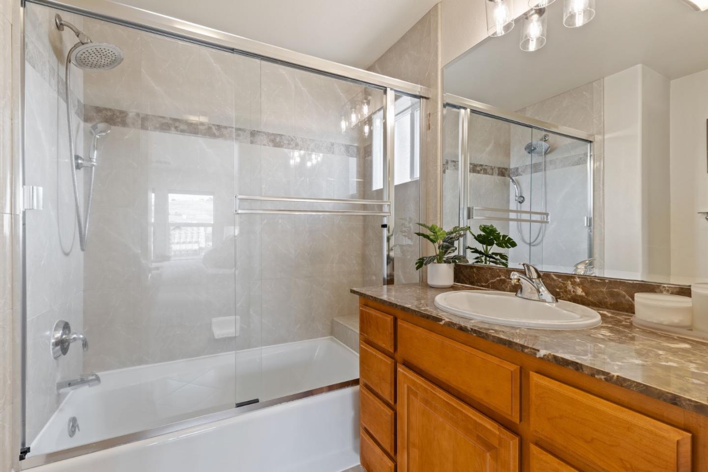 3202 Lago De Como PL, San Jose CA, 95136