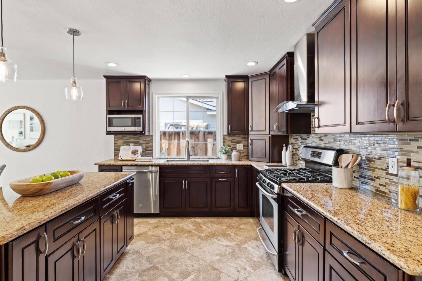 106 Biddleford CT