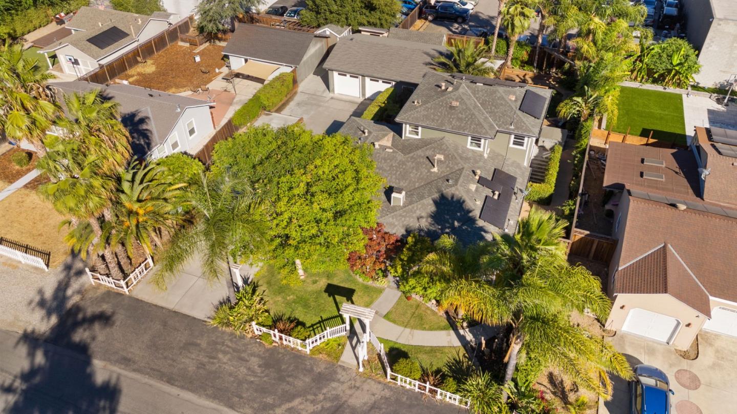 1426 Walnut DR