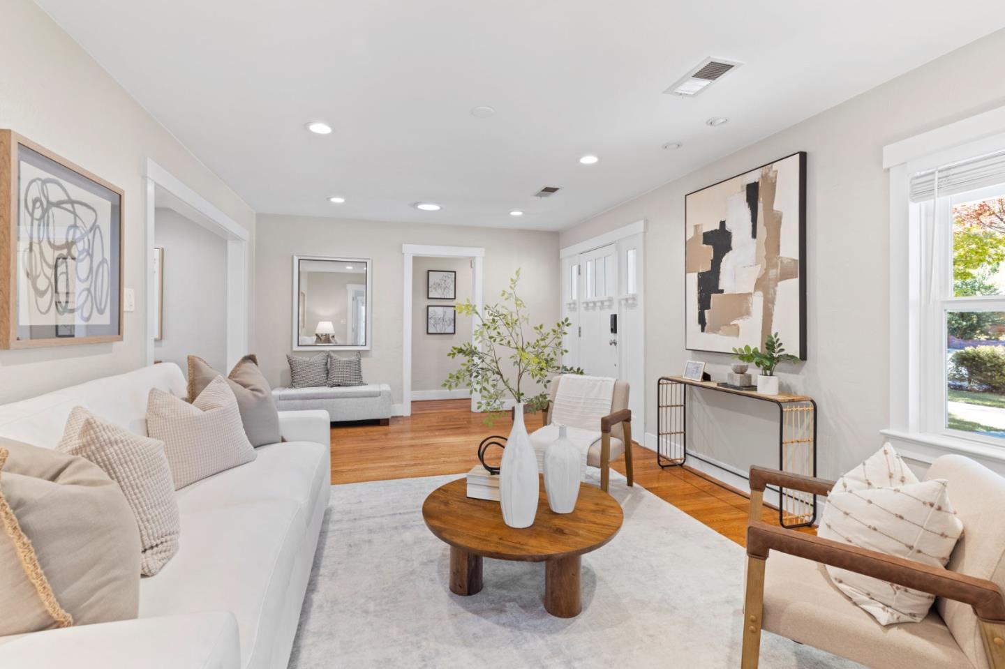1426 Walnut DR