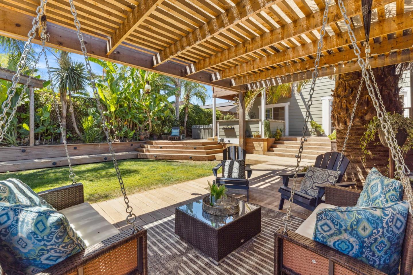 1426 Walnut DR