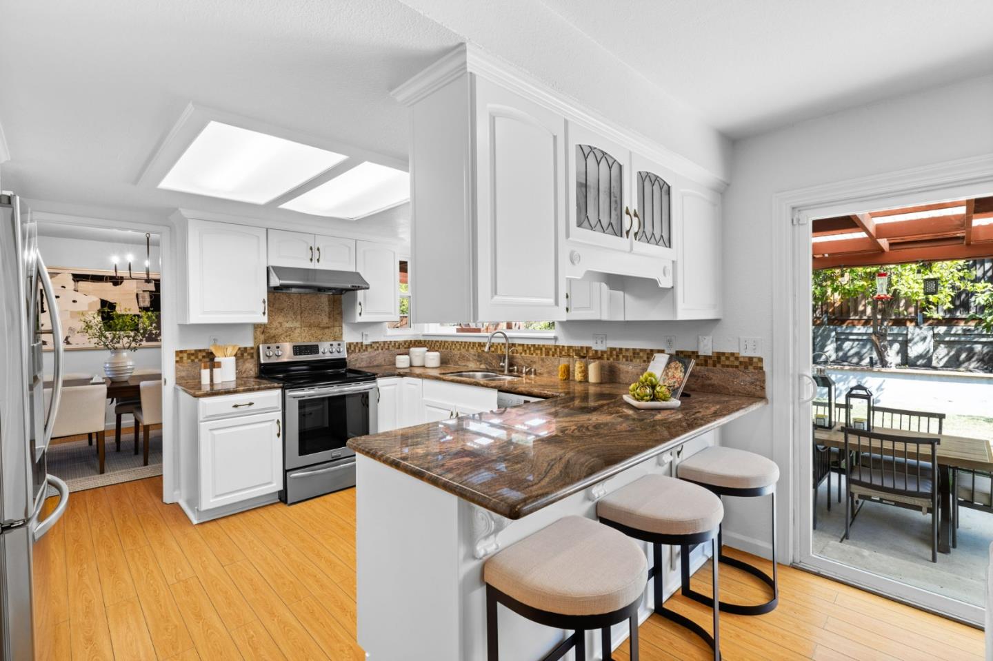 1386 Prada CT