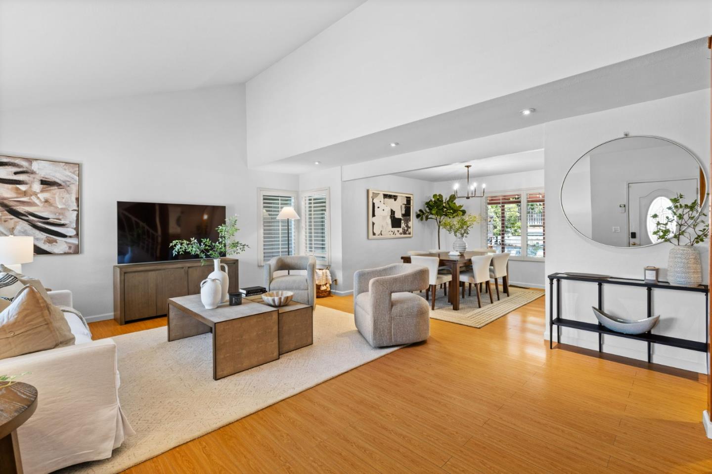 1386 Prada CT