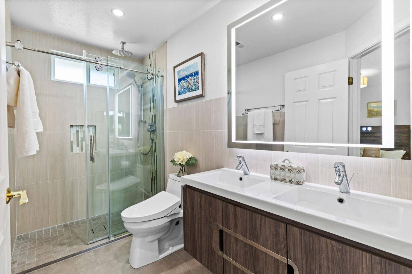 1386 Prada CT