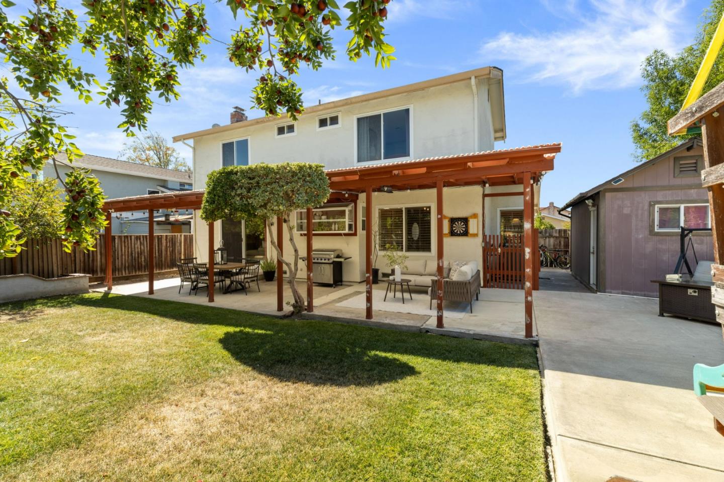1386 Prada CT