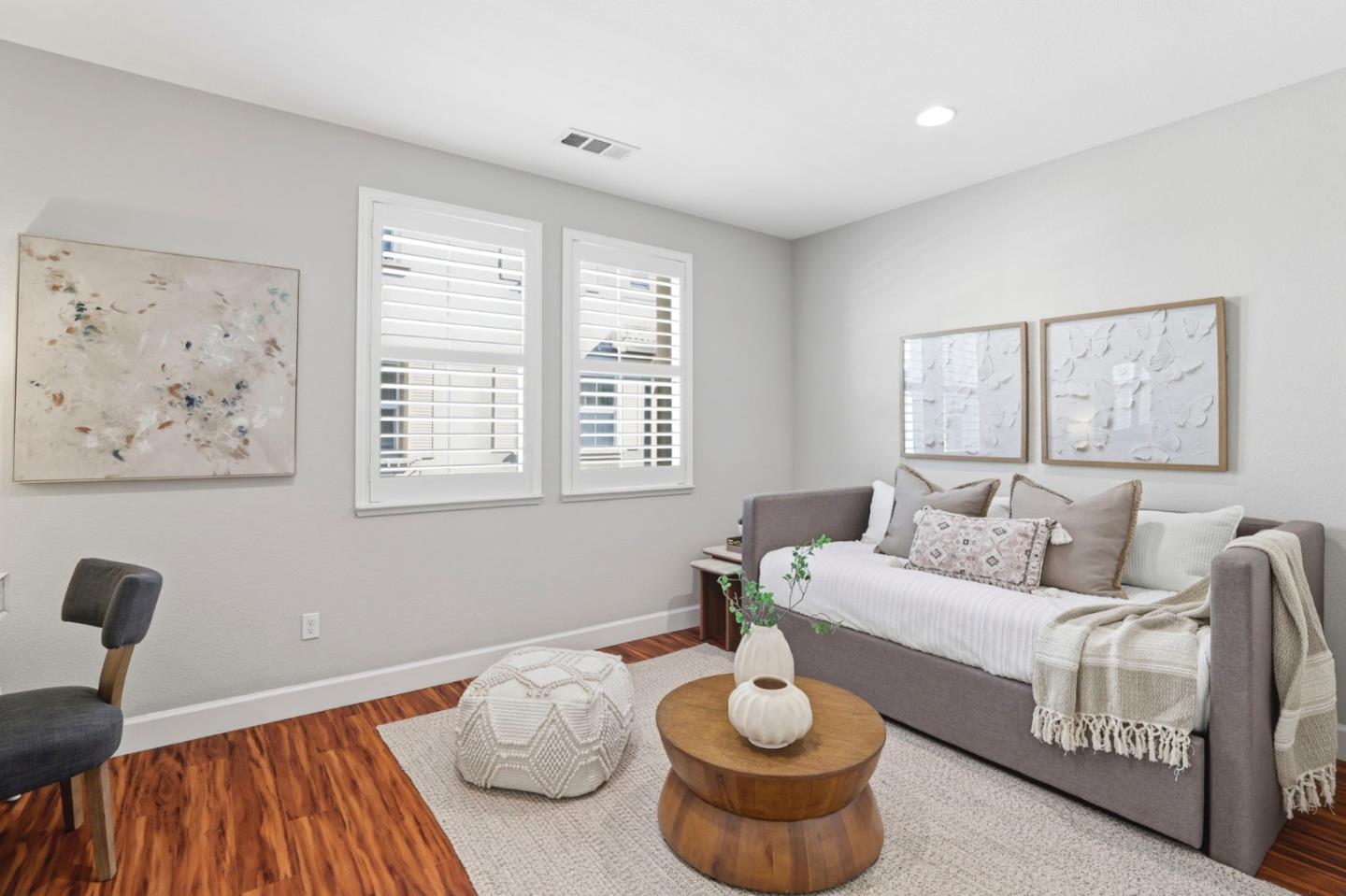 1701 Shore Place 5