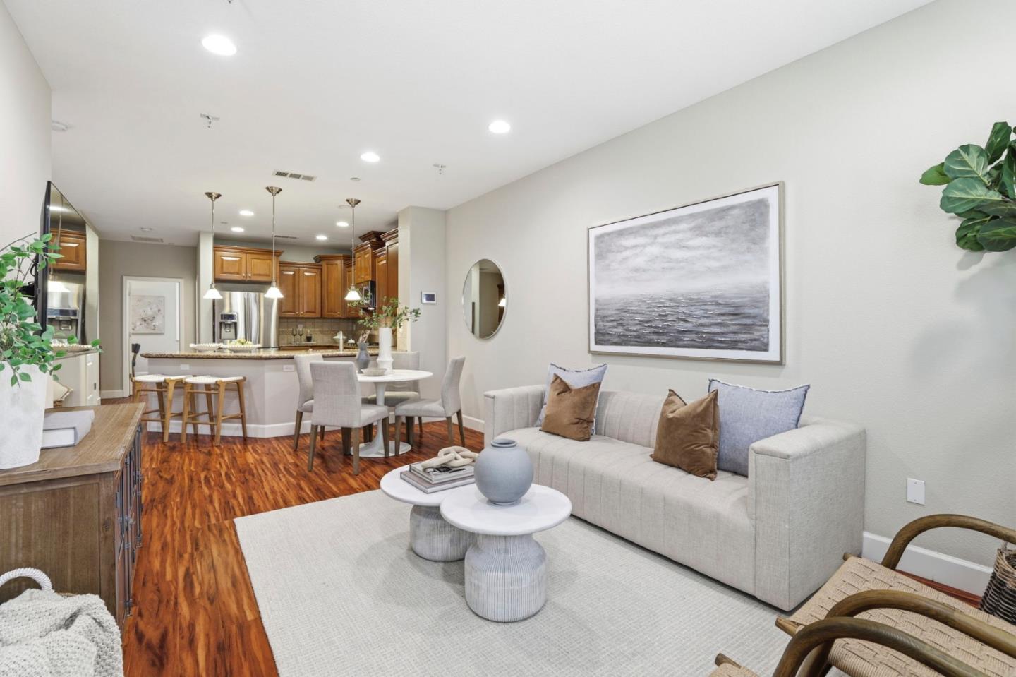 1701 Shore Place 5