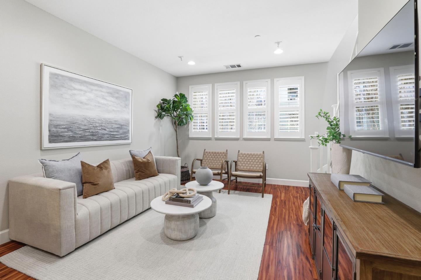 1701 Shore Place 5